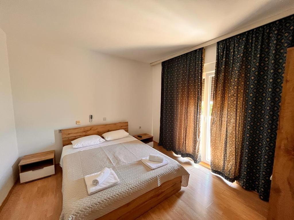 Hotel Pansion Tony Pag Pag Town Exteriér fotografie